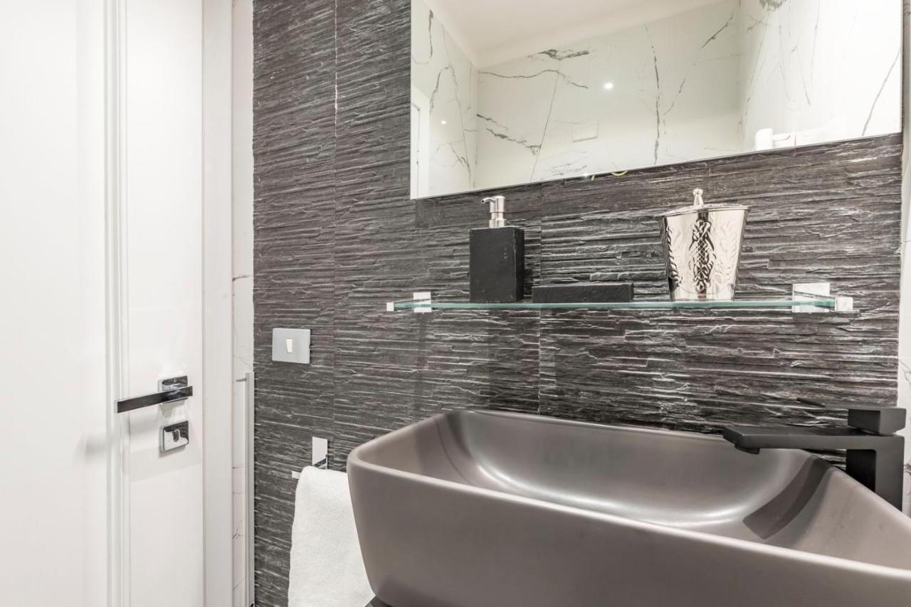 Trevi Luxury Apartment Jacuzzi 罗马 外观 照片