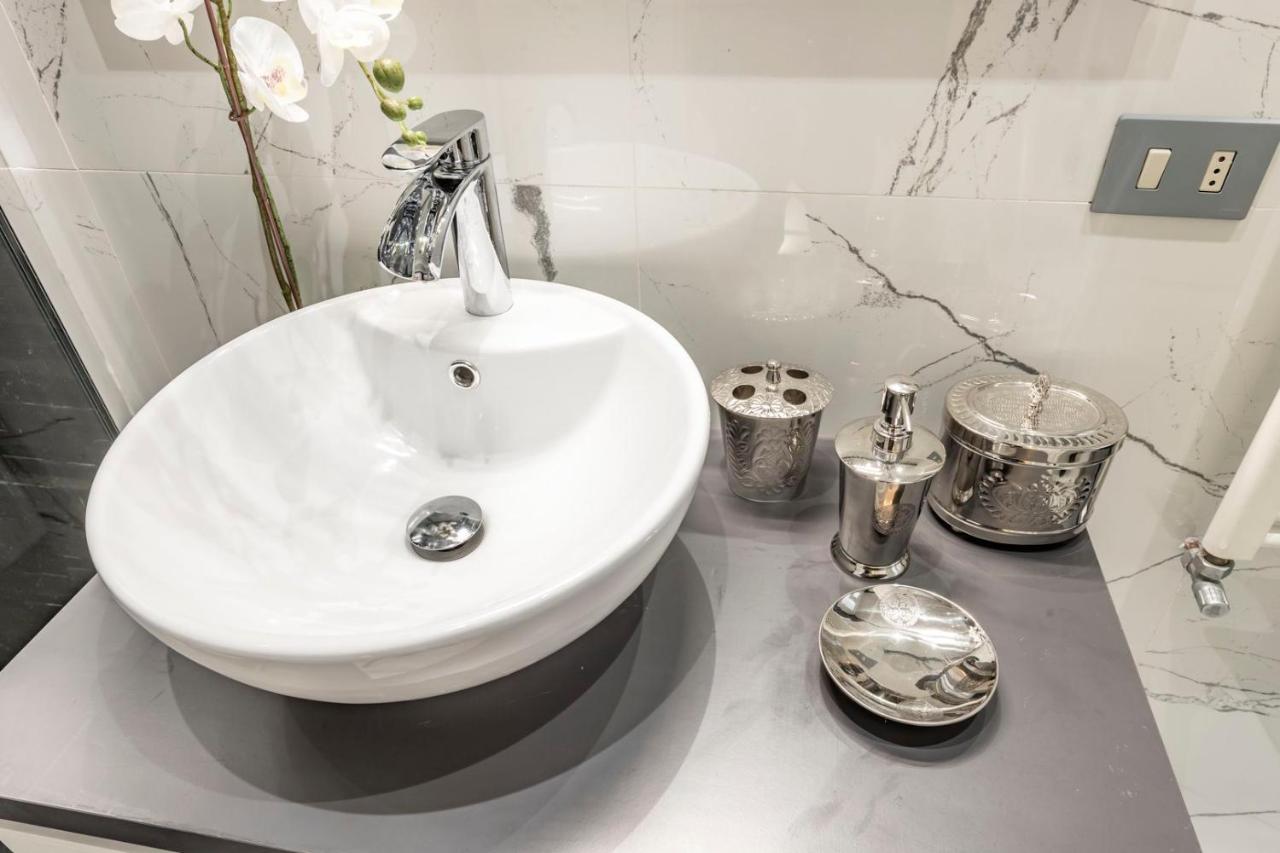 Trevi Luxury Apartment Jacuzzi 罗马 外观 照片
